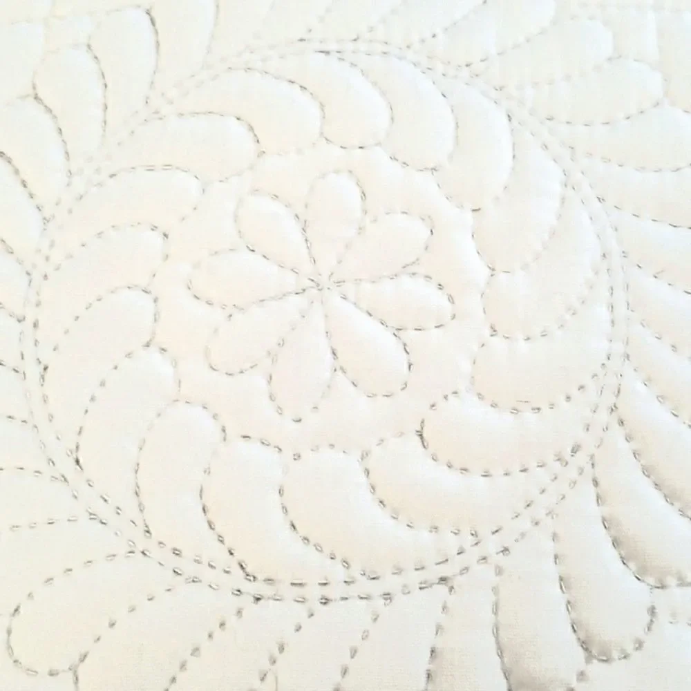Lace and quilted pillow, 20 inch, ivory